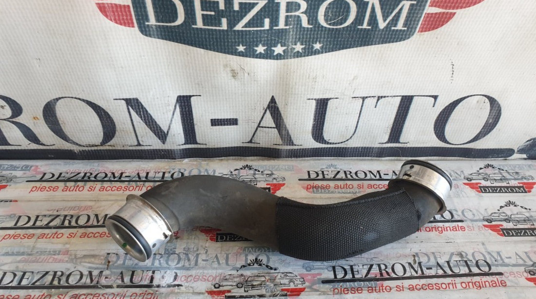 Furtun radiator apa Mercedes-Benz C-Class Sedan (W204) 220 CDI 2.2 163cp cod piesa : A2125018282