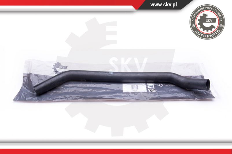 Furtun radiator ; AUDI 80 1.6 1.9 2.0 2.6 2.8 ; 8A0121101C