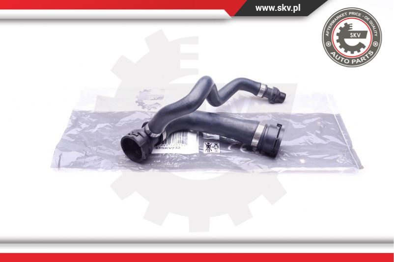 Furtun radiator ; BMW X5 (E70) 3.0 ; 17127593490
