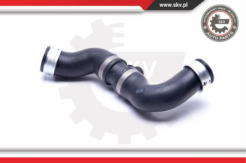 Furtun radiator ; MERCEDES-BENZ C-Class E-Class ; 2045012682