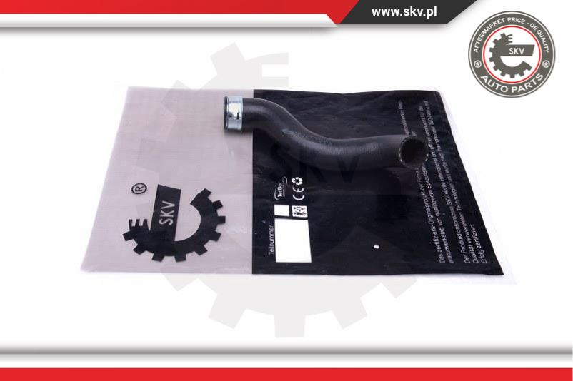 Furtun radiator ; MERCEDES-BENZ E-Class ; 2115011082