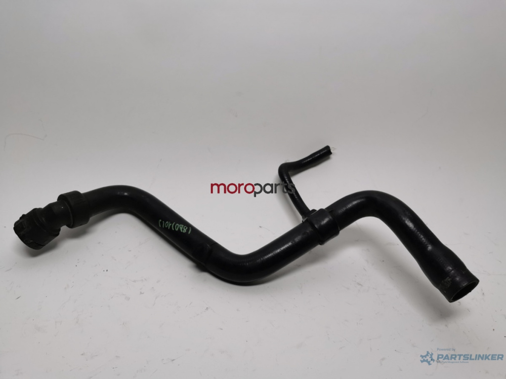 Furtun radiator Volkswagen Passat B5 OEM 8D0121101J