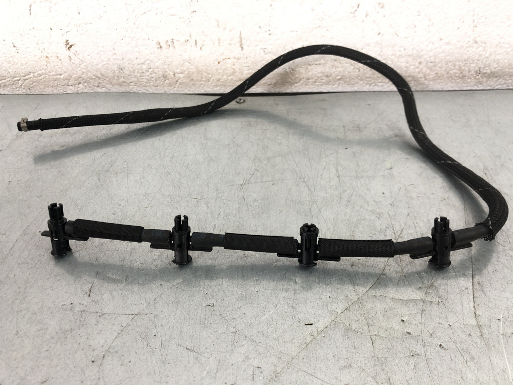 Furtun retur injectoare BMW E90, E91 sedan 2009 (cod intern: 88747)