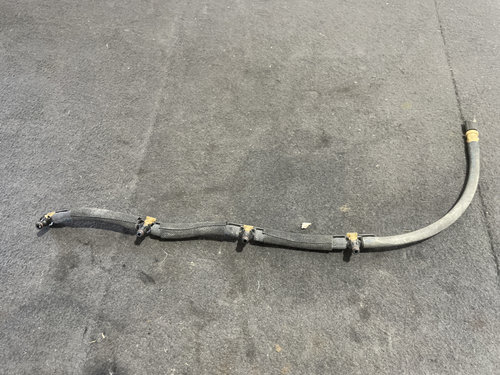 Furtun retur injectoare VW Caddy sedan 2013 (cod intern: 226148)