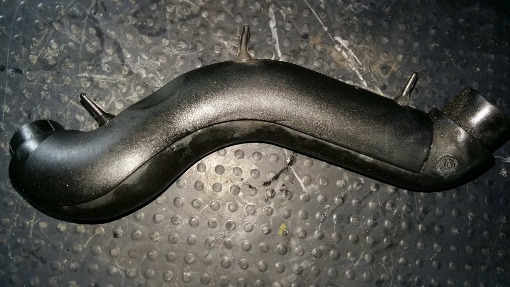 Furtun separator ulei mercedes a-class w169 b-class w245 a6400101182