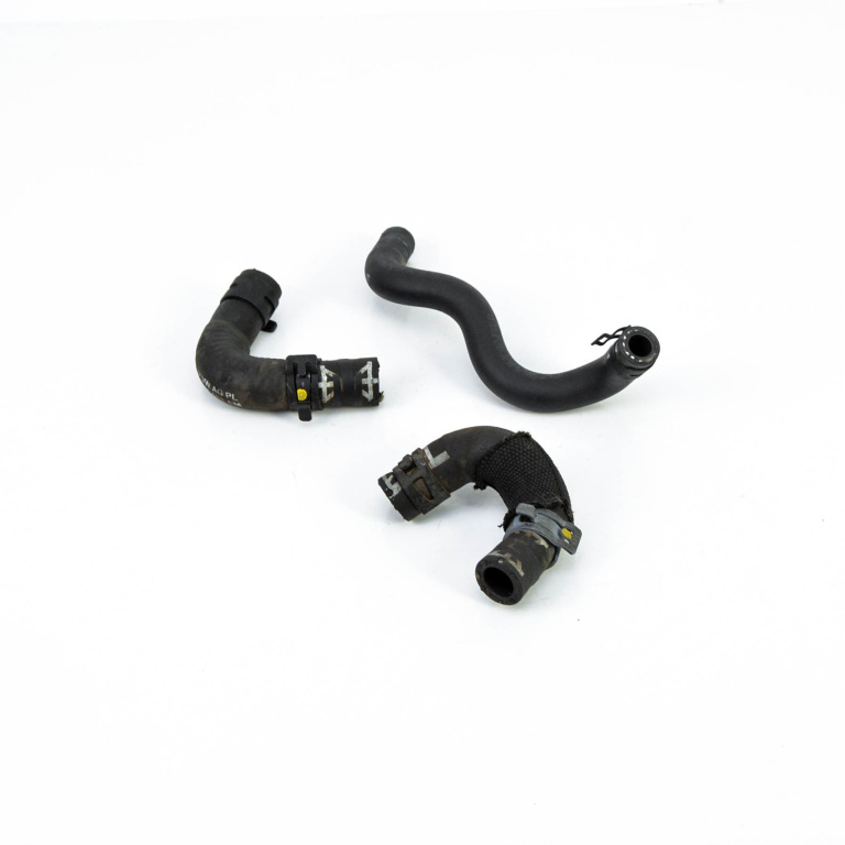 Furtun Skoda RAPID 2012 - 2019 Motorina 04L121058Q, 04L121058AM, 04L131850A