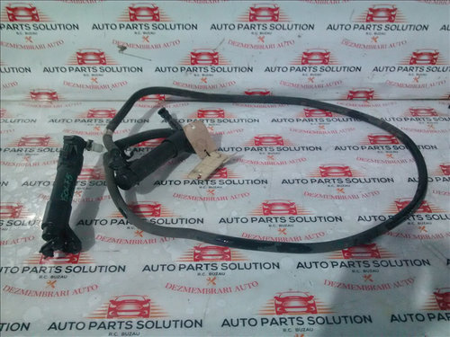 Furtun spalator faruri VOLKSWAGEN GOLF 5