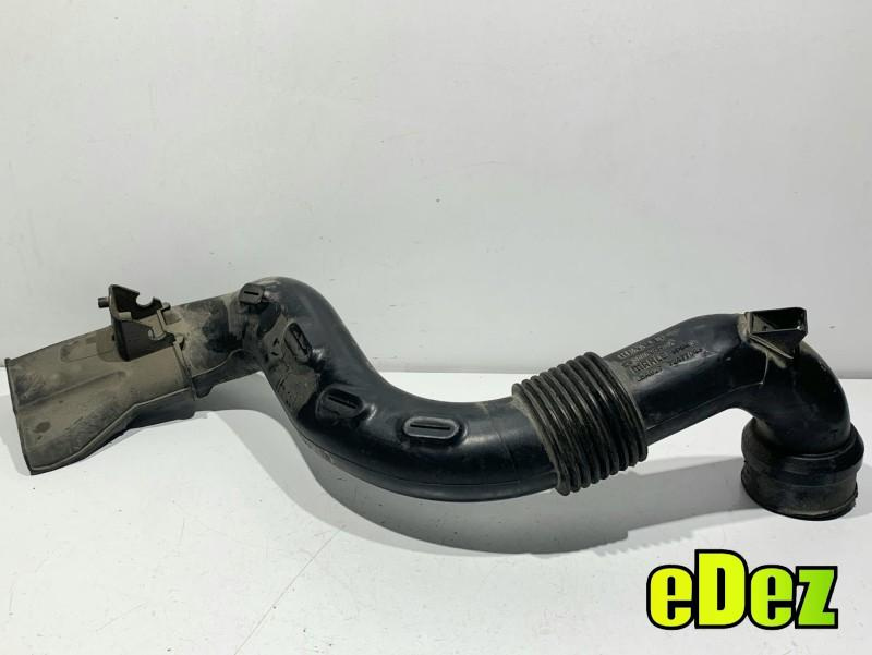 Furtun / tub admisie aer Dacia Duster facelift (2013-2017) 0.9 tce H4B (412) 165558896R