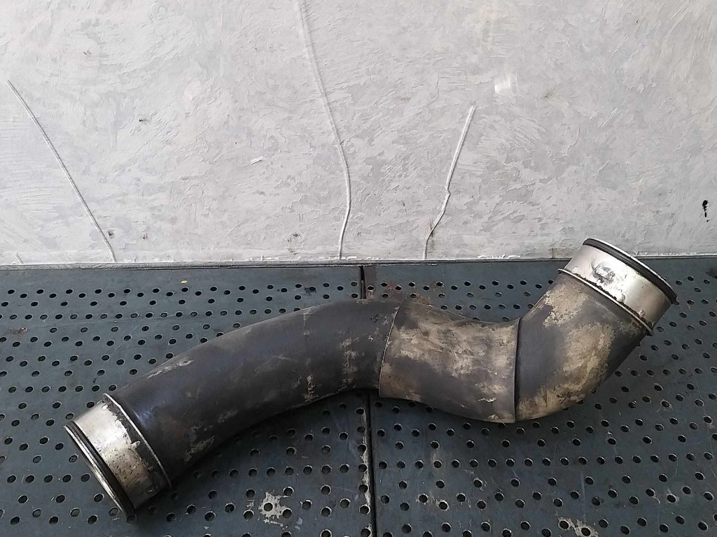 Furtun tub intercooler 2.2 cdi mercedes e class w211