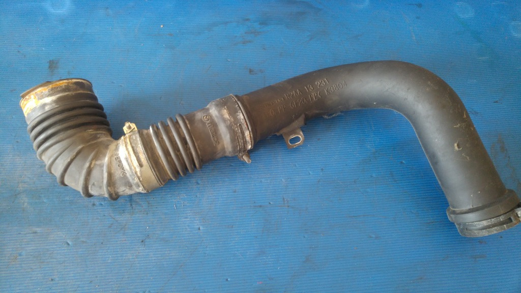 Furtun tubulatura admisie 2.2d r2aa mazda 6 2008-2012 r2aa13231