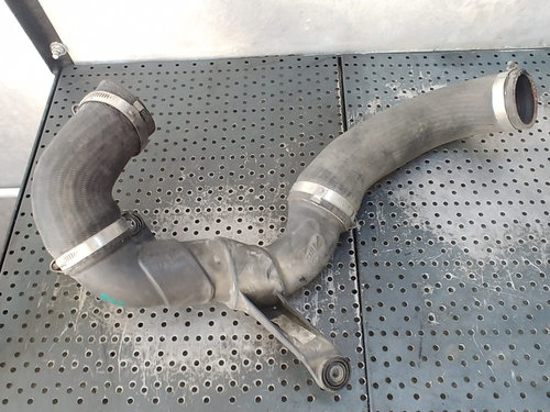 Furtun tubulatura intercooler 2.0 tdi cfg audi q3 8u 5n0145832r 5n0145833b