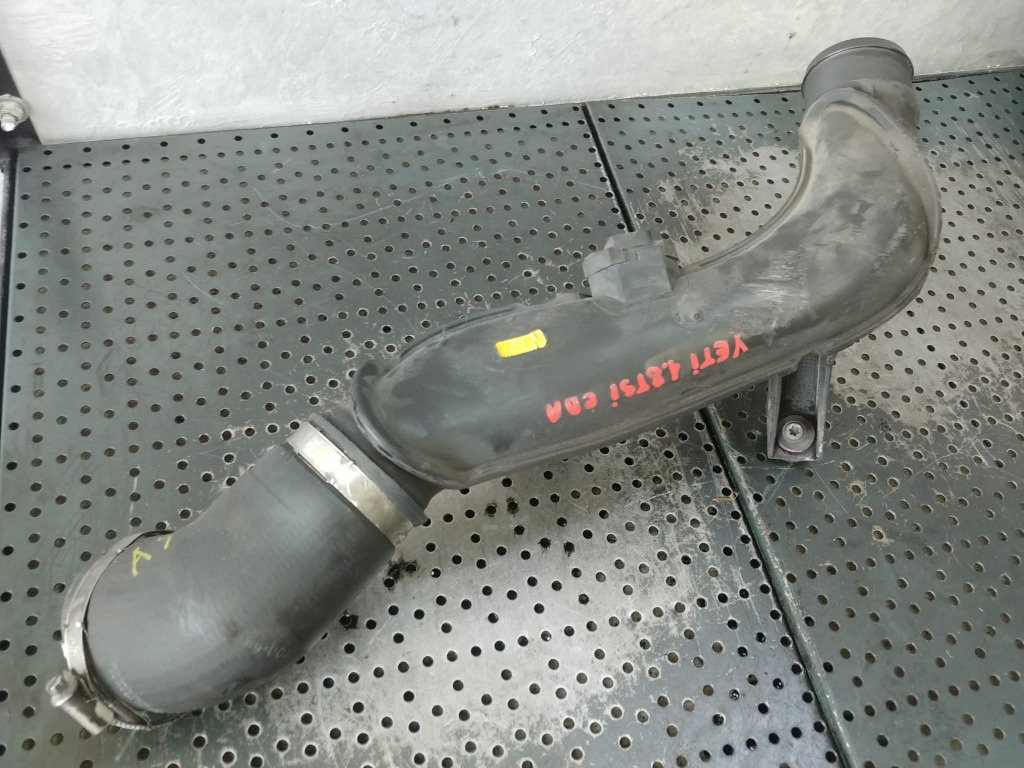 Furtun tubulatura intercooler cu senzor 