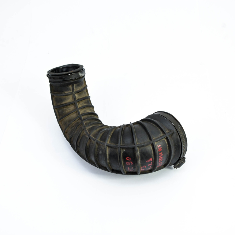 Furtun/tubulatura Intercooler/turbo Volvo XC90 1 2002 - Prezent Motorina 08634143