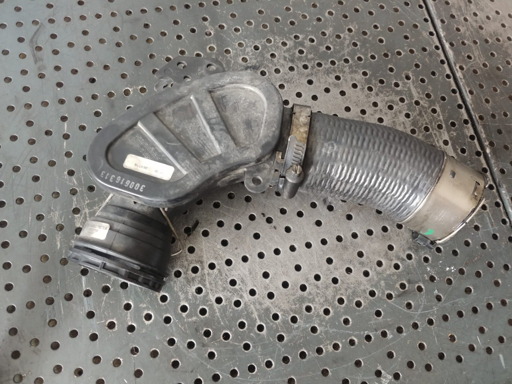 Furtun tubultura intercooler 2.0 d 204dt land rover range rover evoque l538 gj326c780aa