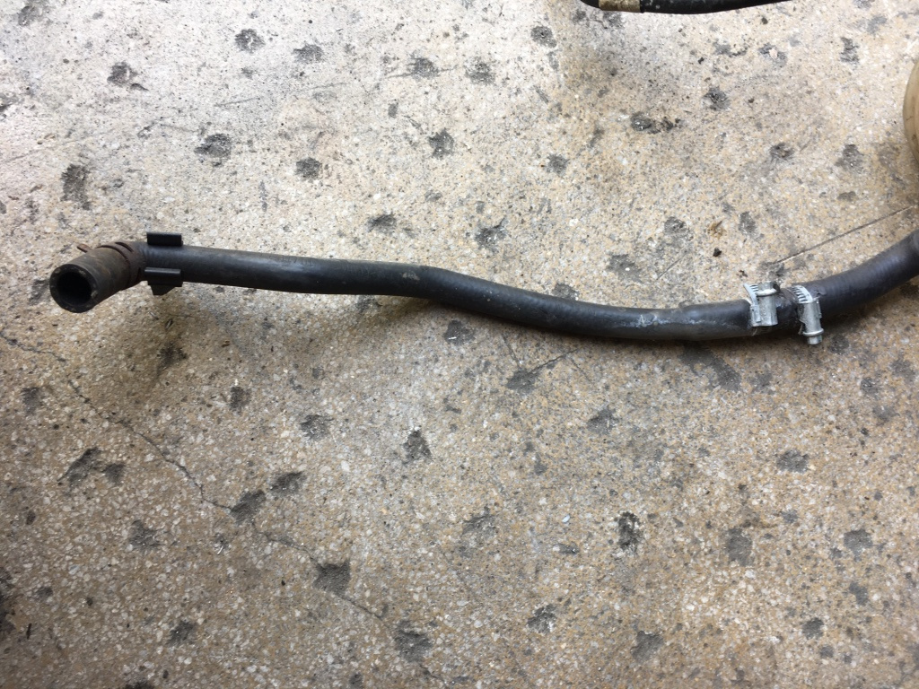 Furtun tur din vas expansiune Seat Ibiza 3 6L [2002 - 2006] Hatchback 3-usi 1.4 TDI MT (75 hp) IV (6L1)