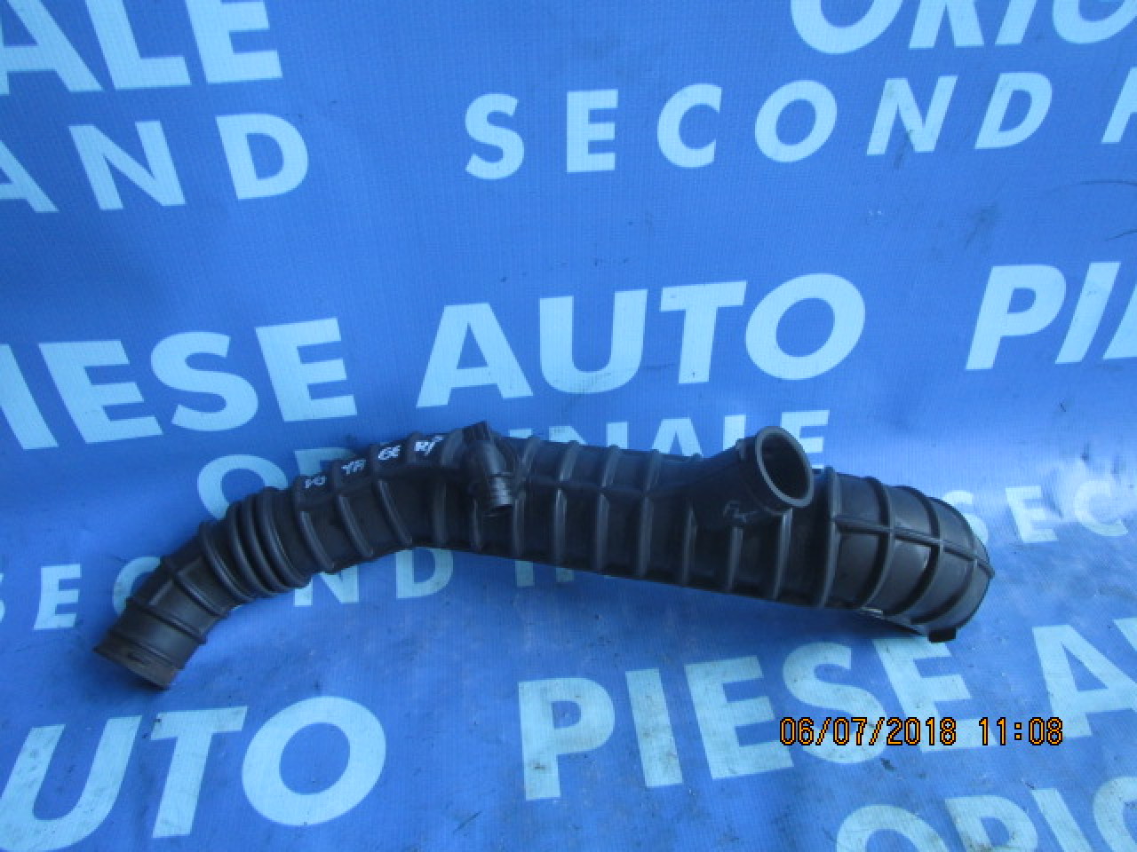 Furtun turbina Chrysler Voyager 2.5td ; 04861177