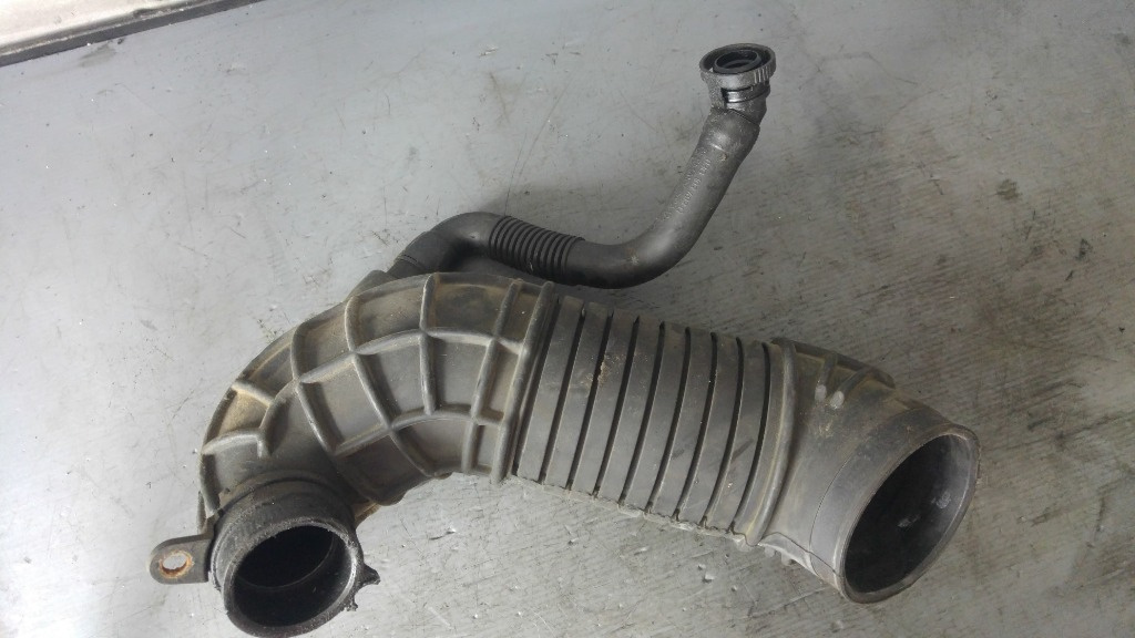 Furtun turbo 2.0 tdi bre audi a4 b7 8e0129615j