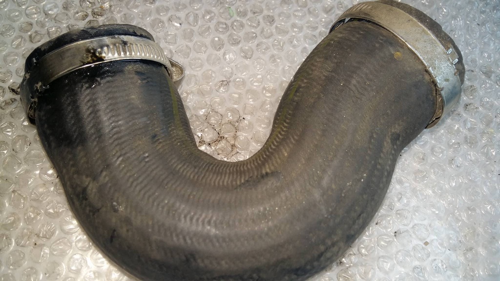 Furtun turbo aer supraalimentare vw polo 6r 1.6 tdi cay