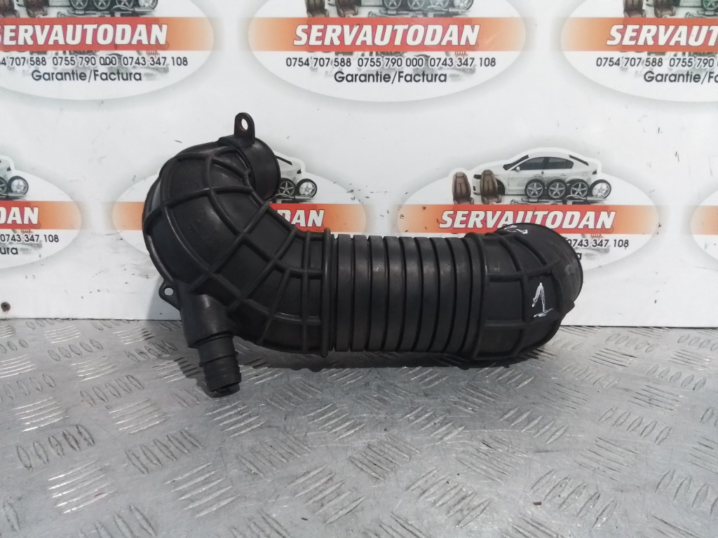 Furtun turbo Audi A4 (2004-2008) [8EC, B7] 2.0 Motorina 2007, 8E0129615J