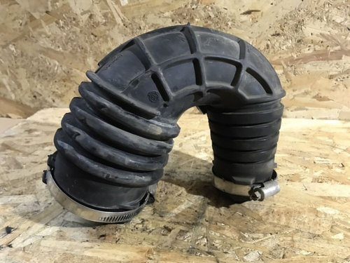 Furtun turbo Audi A6 4F facelift combi 2010 (4F0129615K)