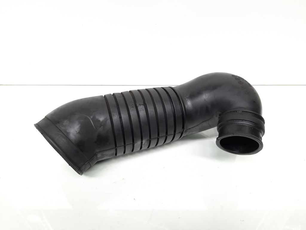 Furtun turbo, cod 8D0129615K, Vw Passat Variant (3B6) 1.9 TDI, AVF (idi:603266)