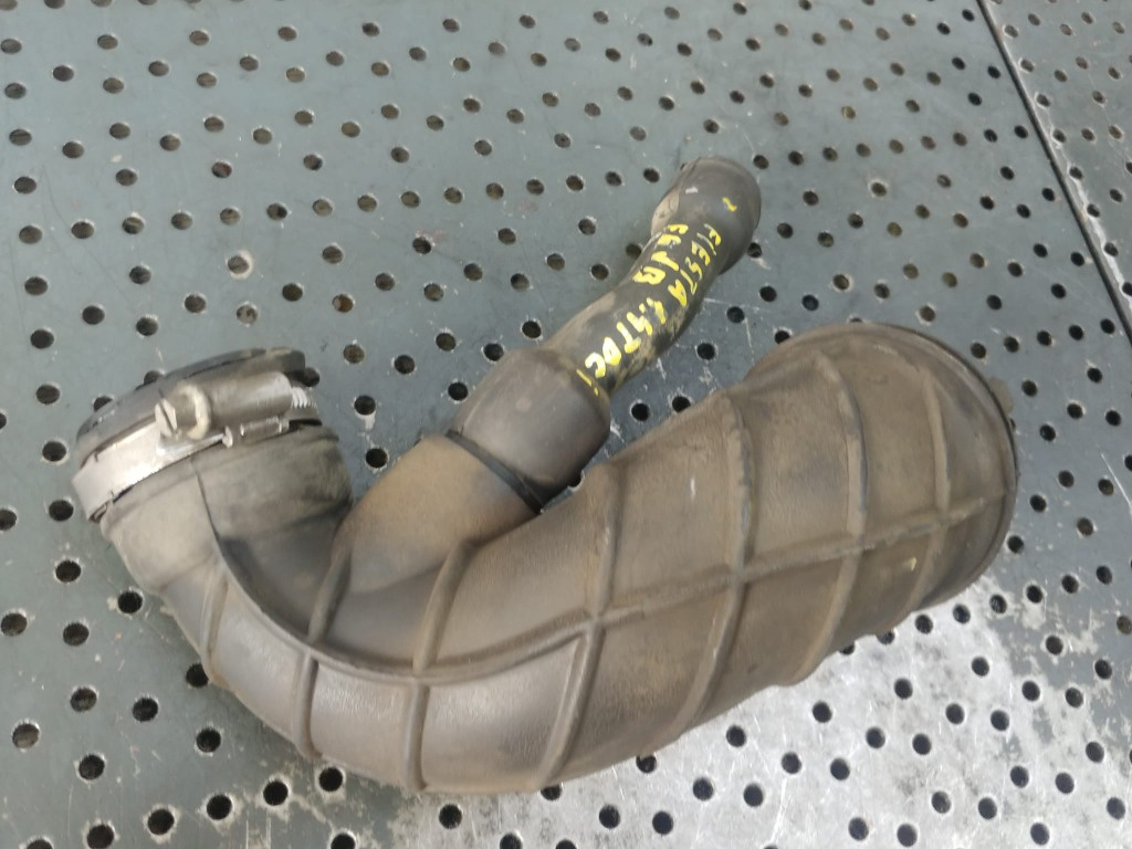 Furtun turbo intercooler 1.4 tdci ford fiesta 5 peugeot 206 9642212280