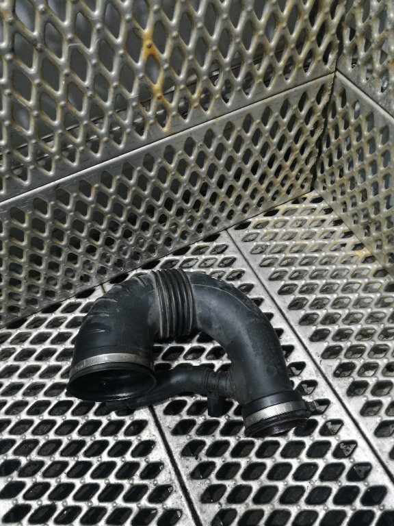 Furtun turbo Mercedes 2.7 CDI A6470940097