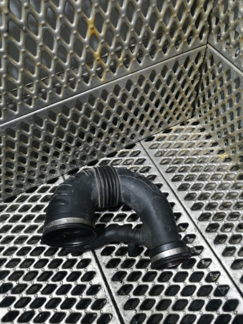 Furtun turbo Mercedes 2.7 CDI A6470940097