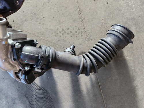 Furtun turbo Toyota Auris 1.4 D-4D ,2011 2012 2013 2014 2015 cod 17880-0N070