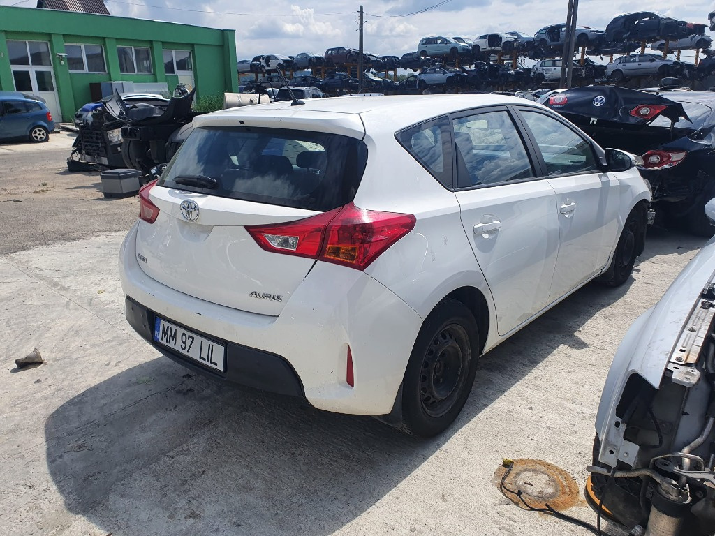 Furtun turbo Toyota Auris 2014 hatchback 1.4 d