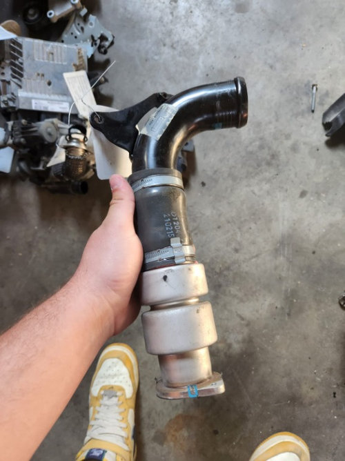 Furtun turbo Volvo V40 1.6 D4162T E5 2013 Cod : AV61-6C750-AE