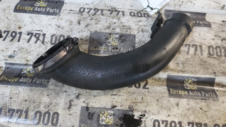Furtun turbo Volvo XC60 2.0 D5244T15 2011 Euro 5 Cod : 30774692