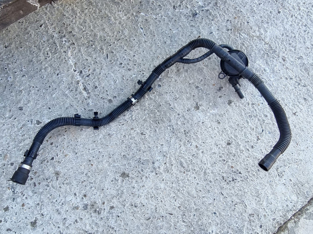 Furtun vacuum Mercedes Clasa C (W205) [Fabr 2014-prezent] A2740180521 2.0 Hibr 274920 210KW / 286CP