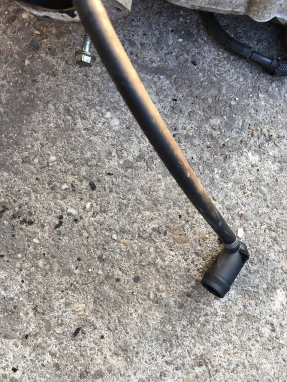 Furtun vacuum Renault Scenic 2 [2003 - 2006] Minivan 5-usi 1.9 dCi MT (120 hp) II (JM0/1_)