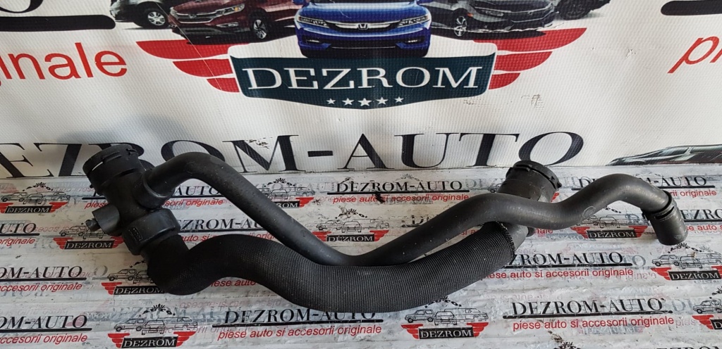 Furtune radiator apa Audi A4 B7 2.0 TFSI 220 CP BUL cod piesa 8e0121049l