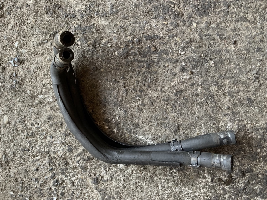 Furtunuri apa Volkswagen Jetta 5 [2005 - 2011] Sedan 4-usi 2.0 TDI MT (140 hp) (1K2)