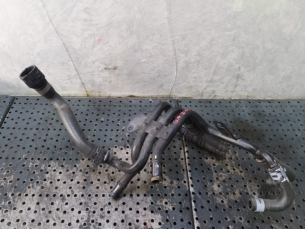 Furtunuri conducta apa 2.0 tdi vw golf 7 04l121064af 5q0122101gj