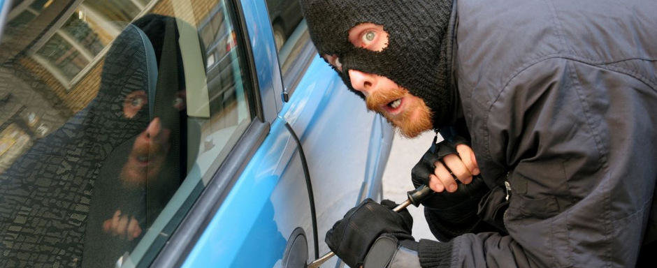 Furturile auto din Romania: intre gainarie si crima organizata Furturile auto din Romania: intre gainarie si crima organizata