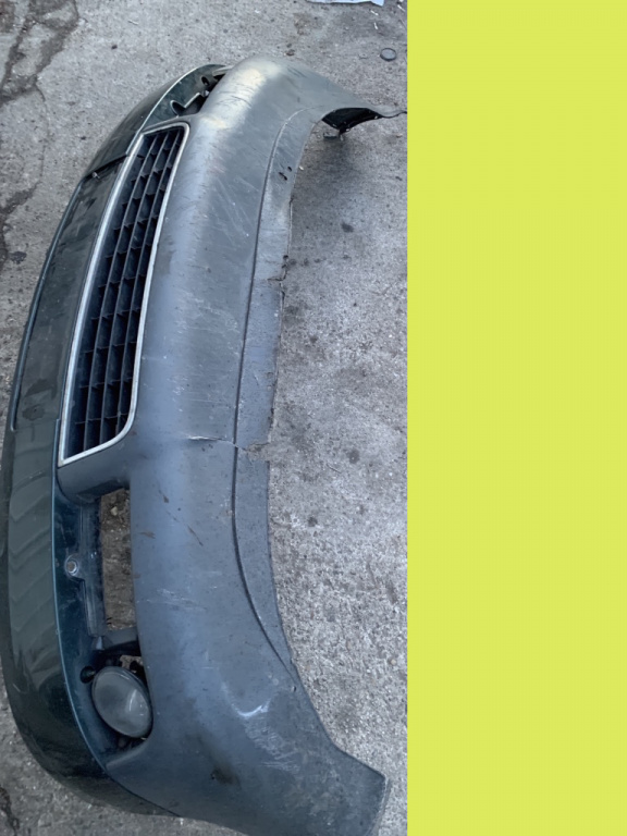 Fusta bara fata Audi A6 4B/C5 [facelift] [2001 - 2004] Sedan 1.9 TDI 5MT (130 hp)