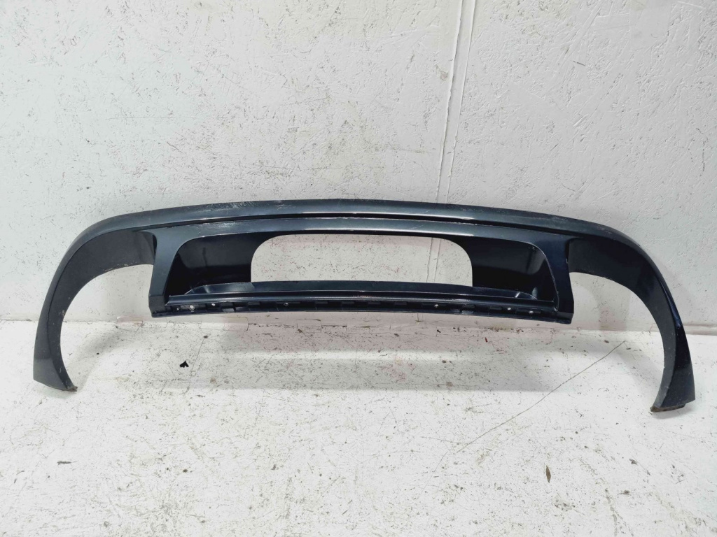 Fusta bara spate Volkswagen Touareg Facelift [Fabr 2015-2018] 7P6807568G