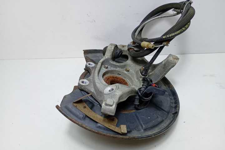 Fuzeta butuc dreapta spate Mercedes-Benz S-Class W221 [2005 - 2009]