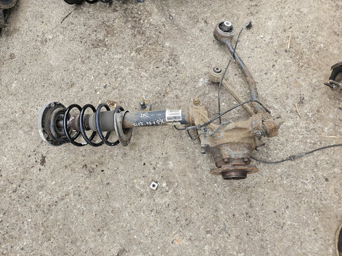 Fuzeta cu amortizor dreapta fata BMW X3 F25 2.0 Motorina 2012
