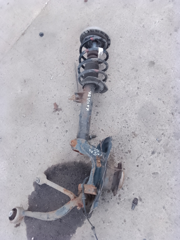 Fuzeta cu amortizor dreapta fata BMW X3 F25 2.0 Motorina 2013