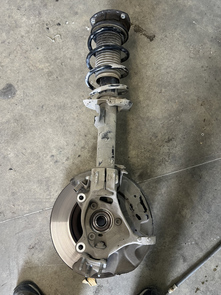 Fuzeta cu amortizor dreapta fata Volkswagen Tiguan 1.4 Hybrid 2020, 5Q0407258A