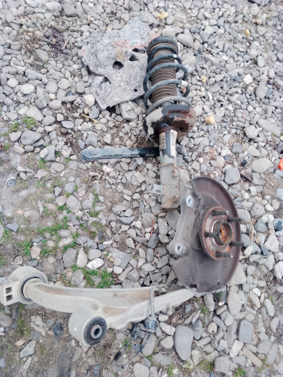 Fuzeta cu amortizor stanga fata Opel Astra J 1.3 Motorina 2012