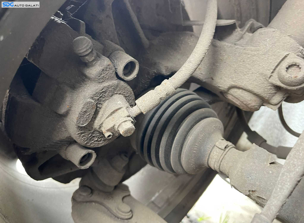 Fuzeta cu Rulment si Senzor ABS Dreapta Fata Skoda Octavia 3 1.6 TDI 2013 - 2021 [C4360]