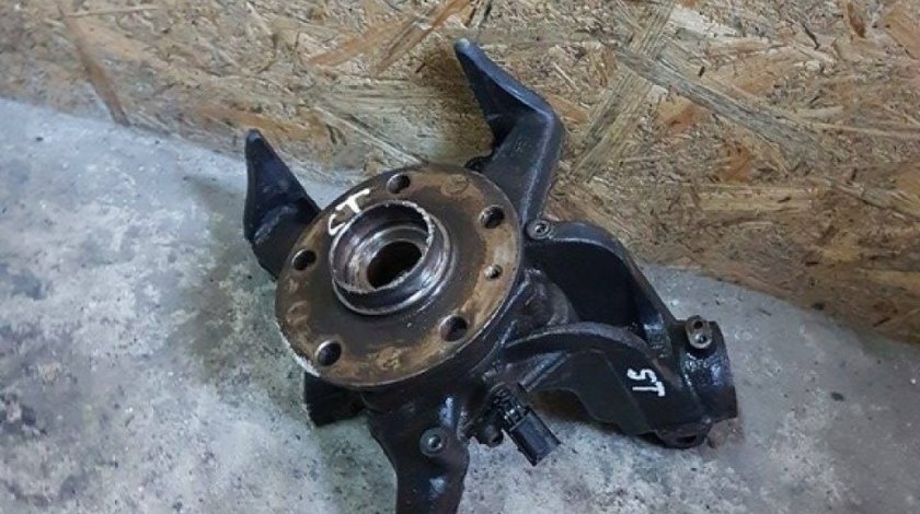 Fuzeta cu rulment stanga fata 1k0407255t vw jetta III 1.6 fsi blf 115 cai