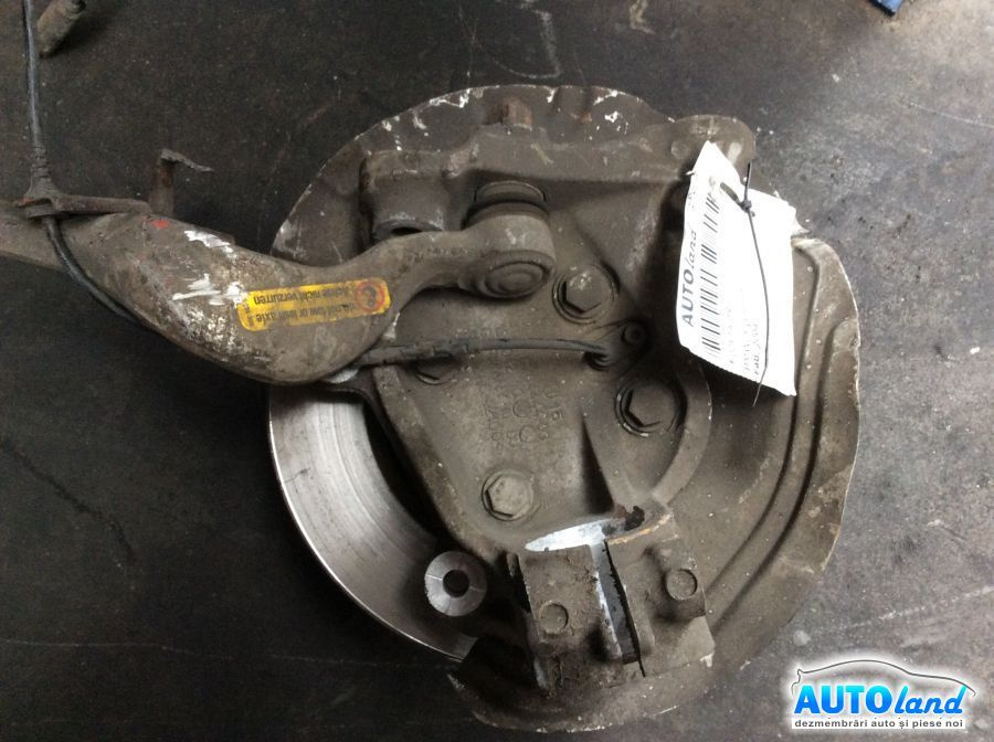 Fuzeta Dreapta 1.6 Benzina BMW 1 E81,E87 2004