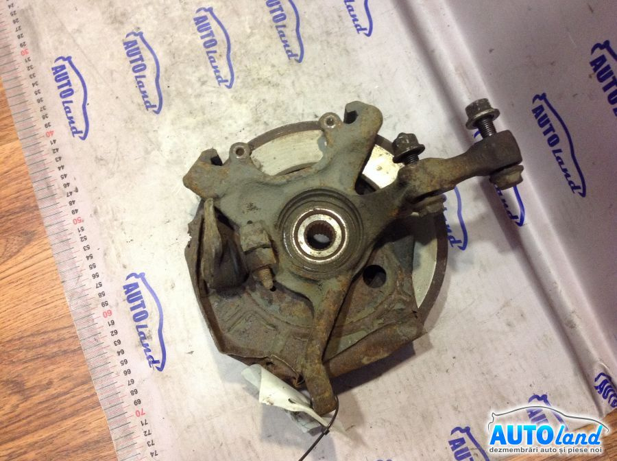 Fuzeta Dreapta 1.9 SDI fara ABS Volkswagen POLO 6N1 1994-1999
