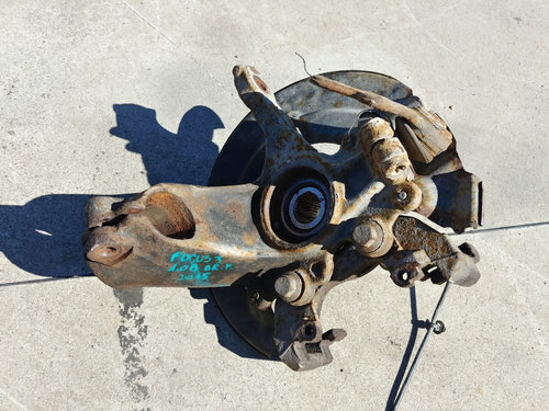 Fuzeta dreapta fata 1.0b m1dd ford focus 3